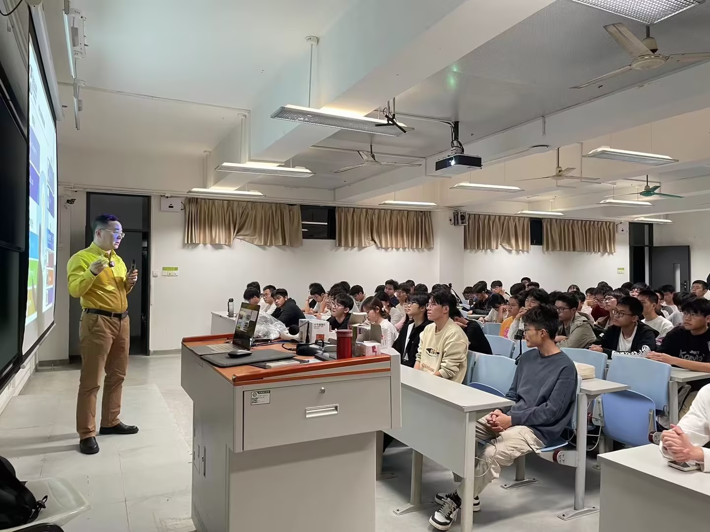 求职干货—星空电竞科技CEO章慧谈“企业对工程师的素质要求”——2024.3.25